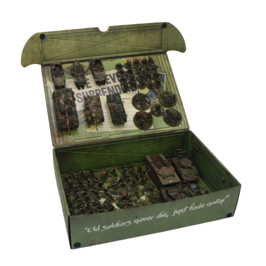 Bolt Action Army Box with two plates for magnetically-based miniatures