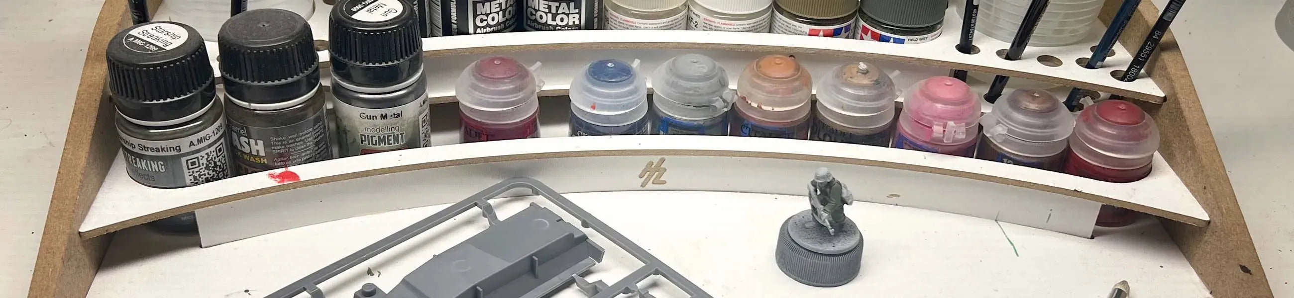 Tables for Painting-Radaddel