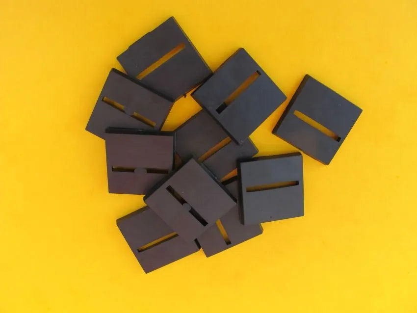 25mm x 25mm Bases geschlitzt (10)-Tabletop Depot-Radaddel