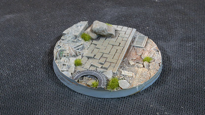 Round Urban Warfare Bases 60mm (x2)-Gamers Grass-Radaddel