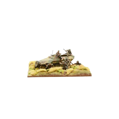 RAUS! Waffen-SS debussing Hanomag-Warlord Games-Radaddel