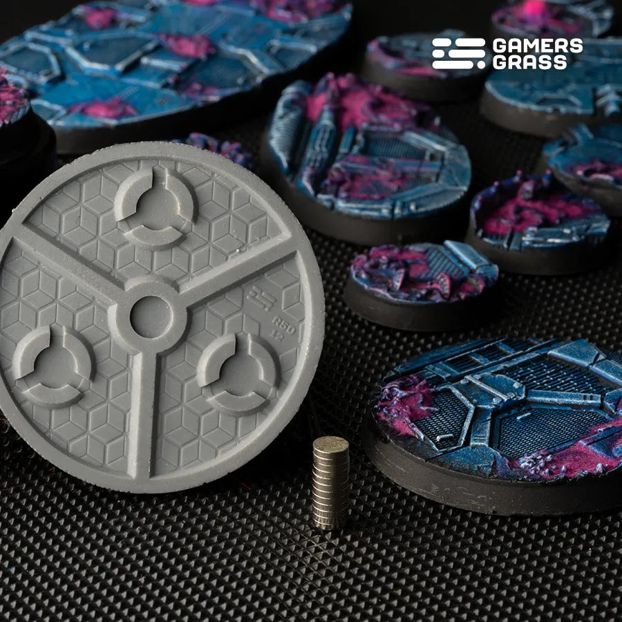 Alien Infestation Bases Round 50mm (x3)-Gamers Grass-Radaddel