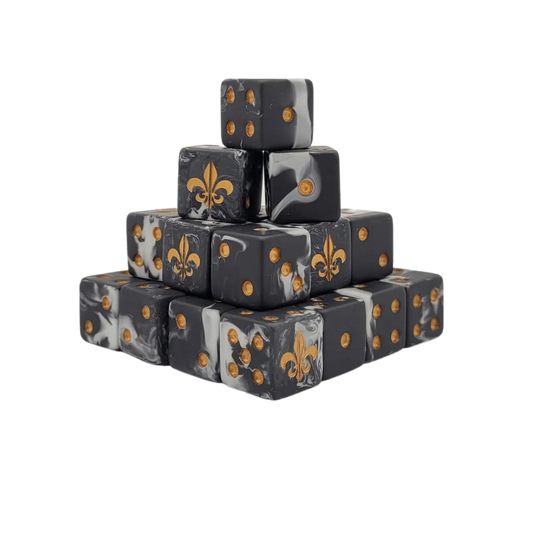 Fleur De Lis Heritage Black Dice 16mm Square (25 Stück)-Baron of Dice-Radaddel