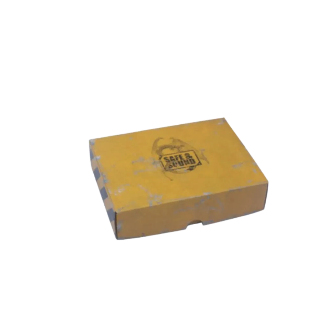 Half-size Small Box for magnetically-based miniatures-Safe and Sound-Radaddel